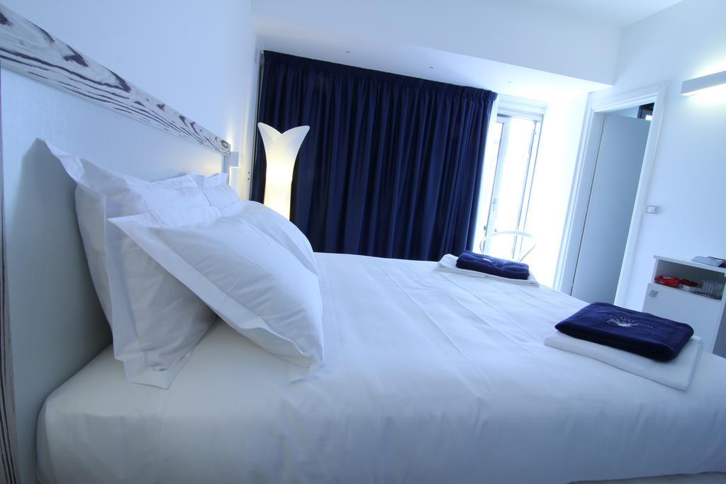מרינה די רגוזה Hotel Miramare מראה חיצוני תמונה
